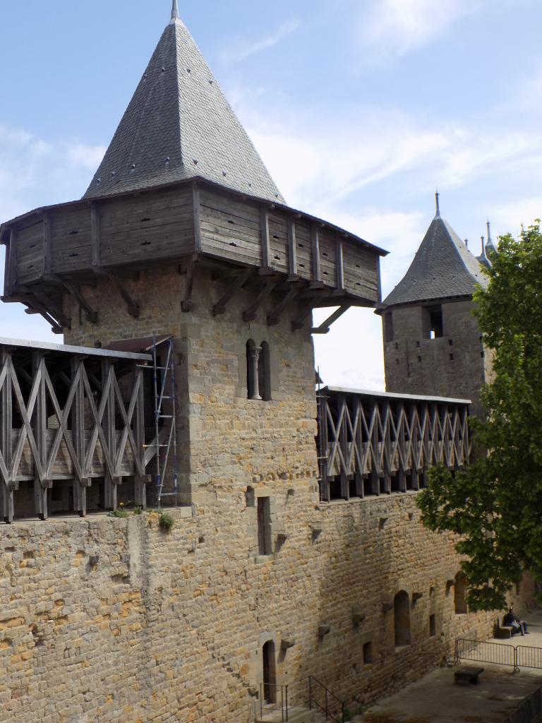 Les remparts et le Hourd