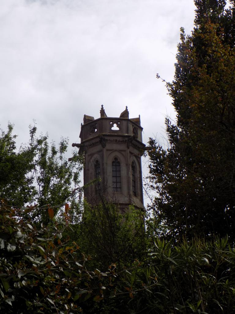 Clocher de la basilique St Nazaire
