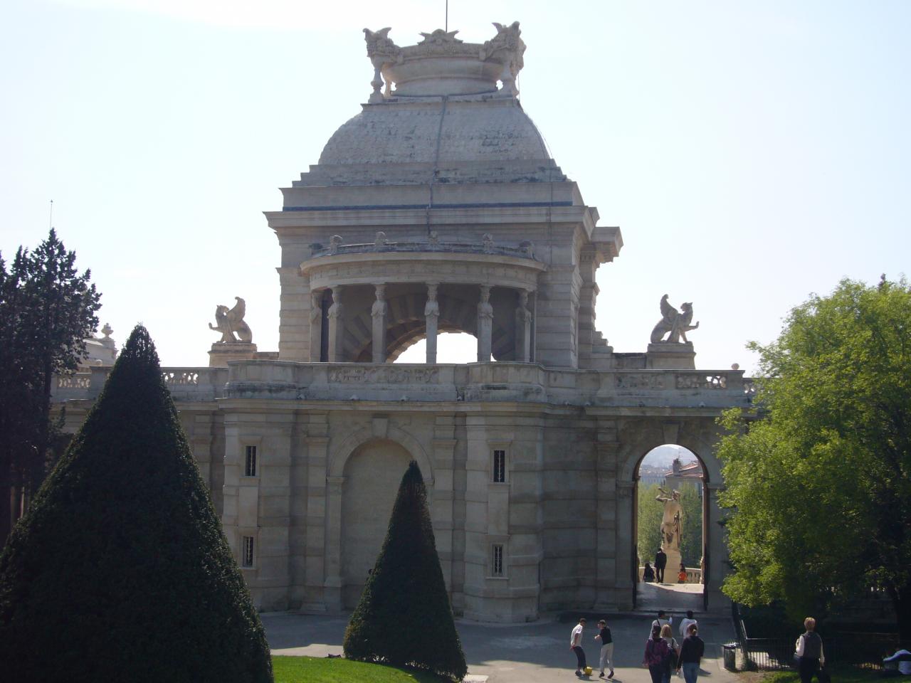 Palais Longchamp vu du jardin
