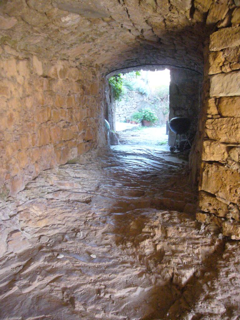 Passage couvert Olmet